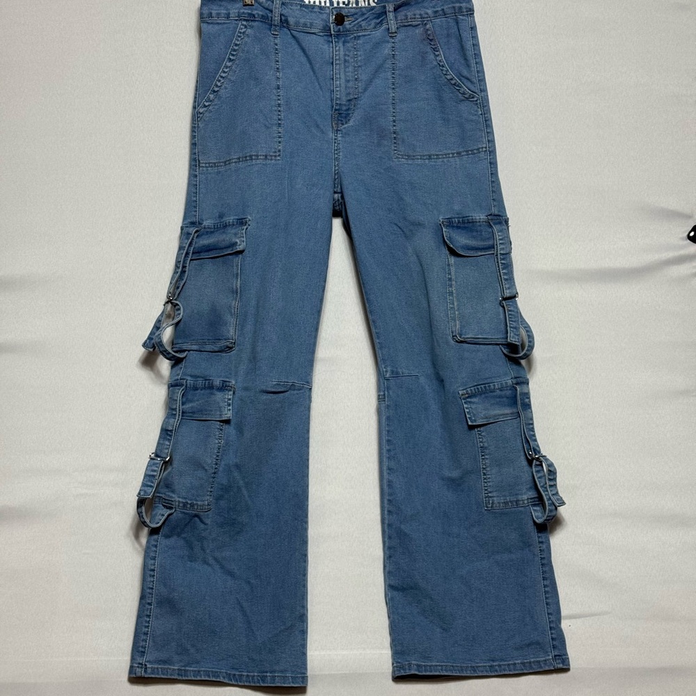 Women’s Blue Cargo Jeans
#Grunge#Y2K